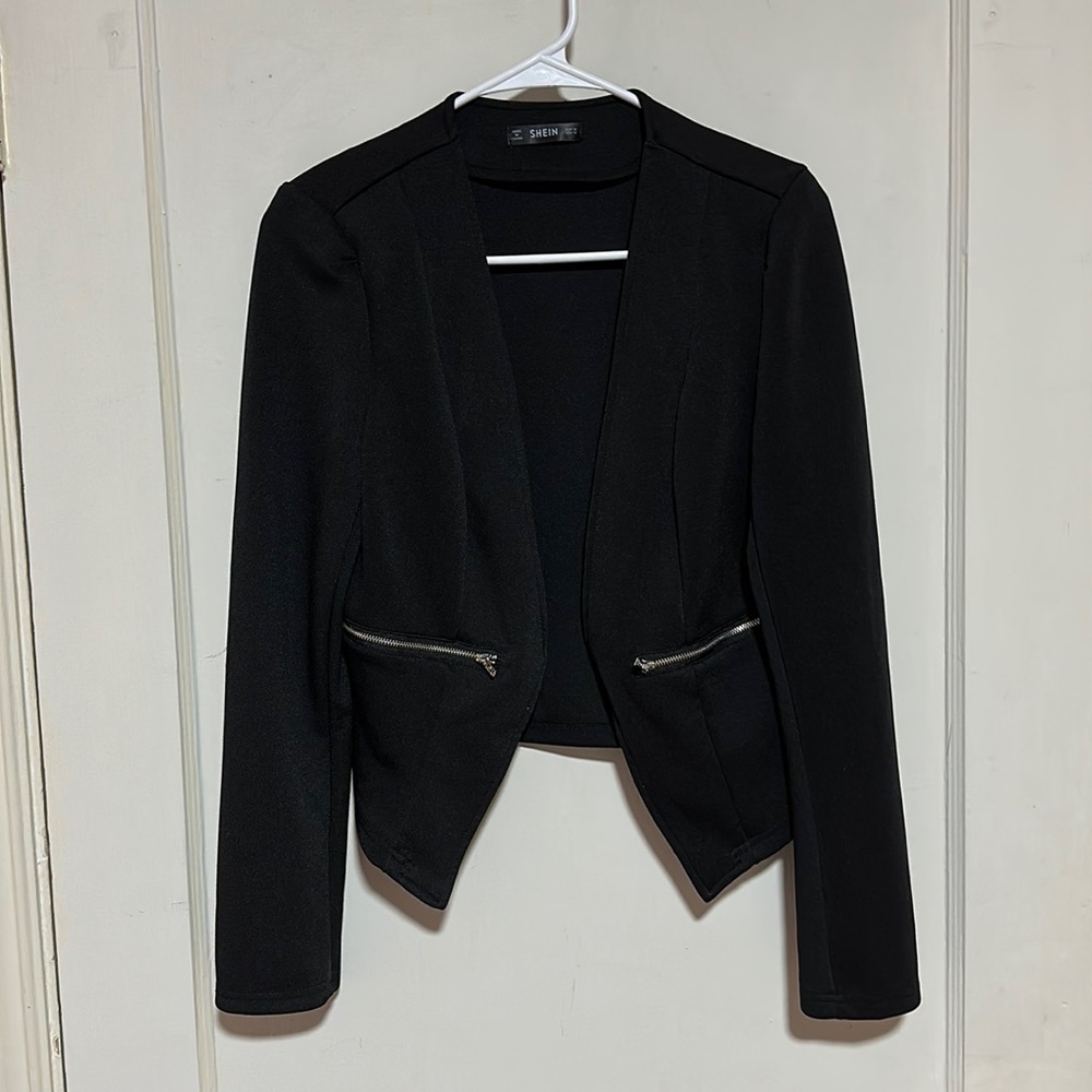 Black Blazer with cute zipper